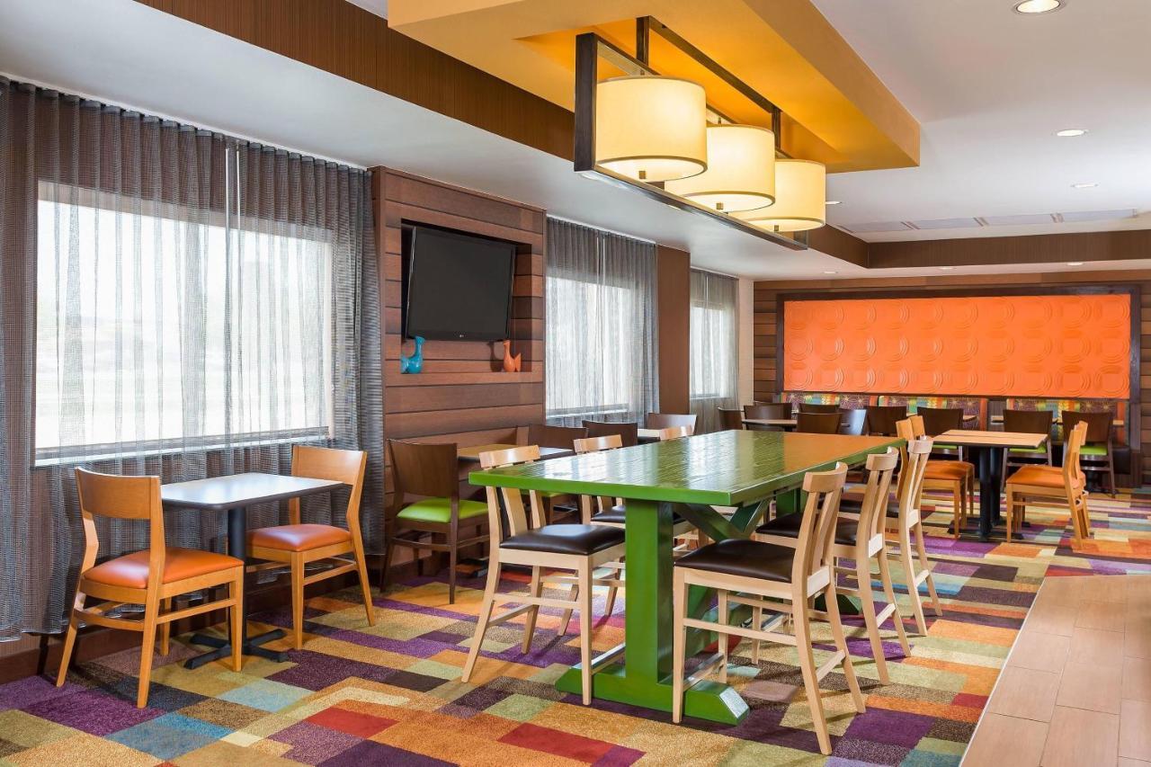 Fairfield Inn & Suites Гранд-Рапидс Экстерьер фото